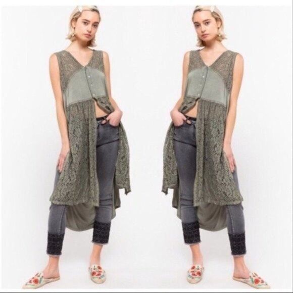 OLIVE Lace Detailed Tunic Top with Cross Cut Slit - Picture 1 of 13